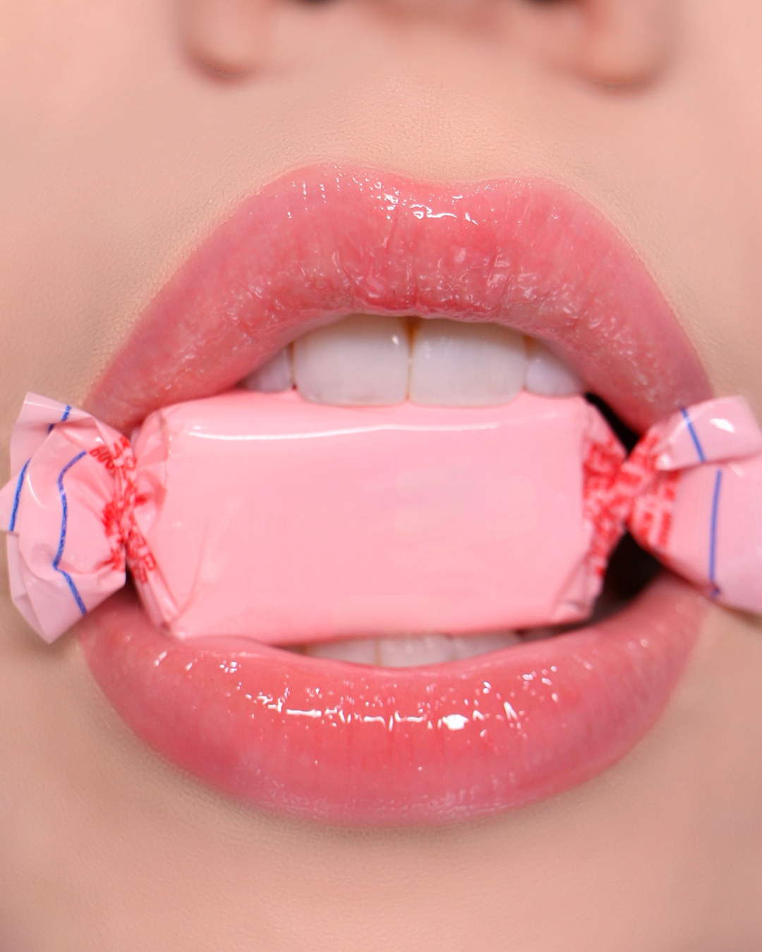 Hologloss Cheirinho - Iogurte - Cor 18